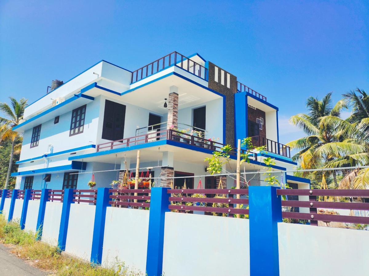 Malhar Marari Homestay Mararikulam Bagian luar foto