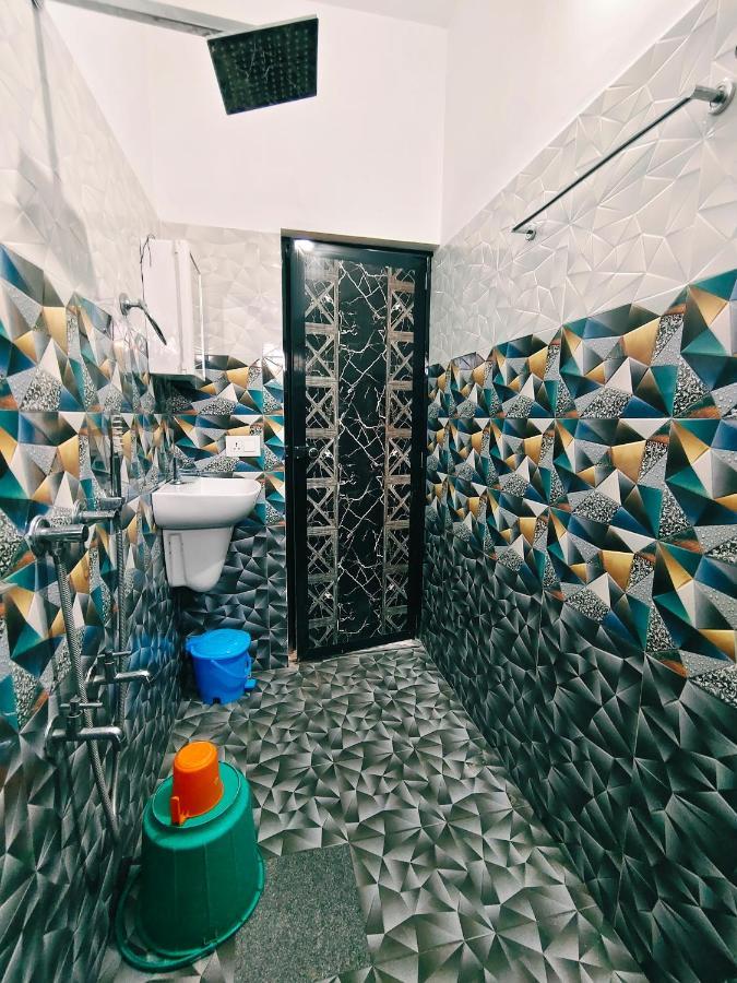 Malhar Marari Homestay Mararikulam Bagian luar foto