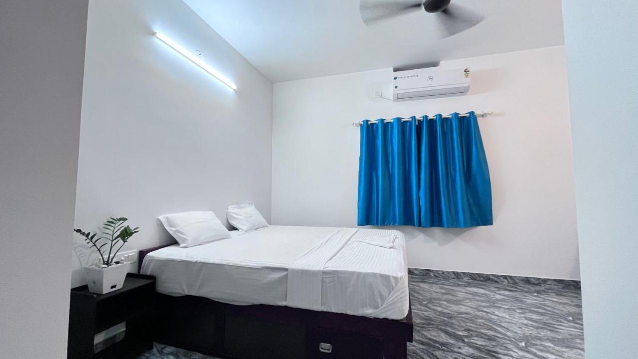 Malhar Marari Homestay Mararikulam Bagian luar foto