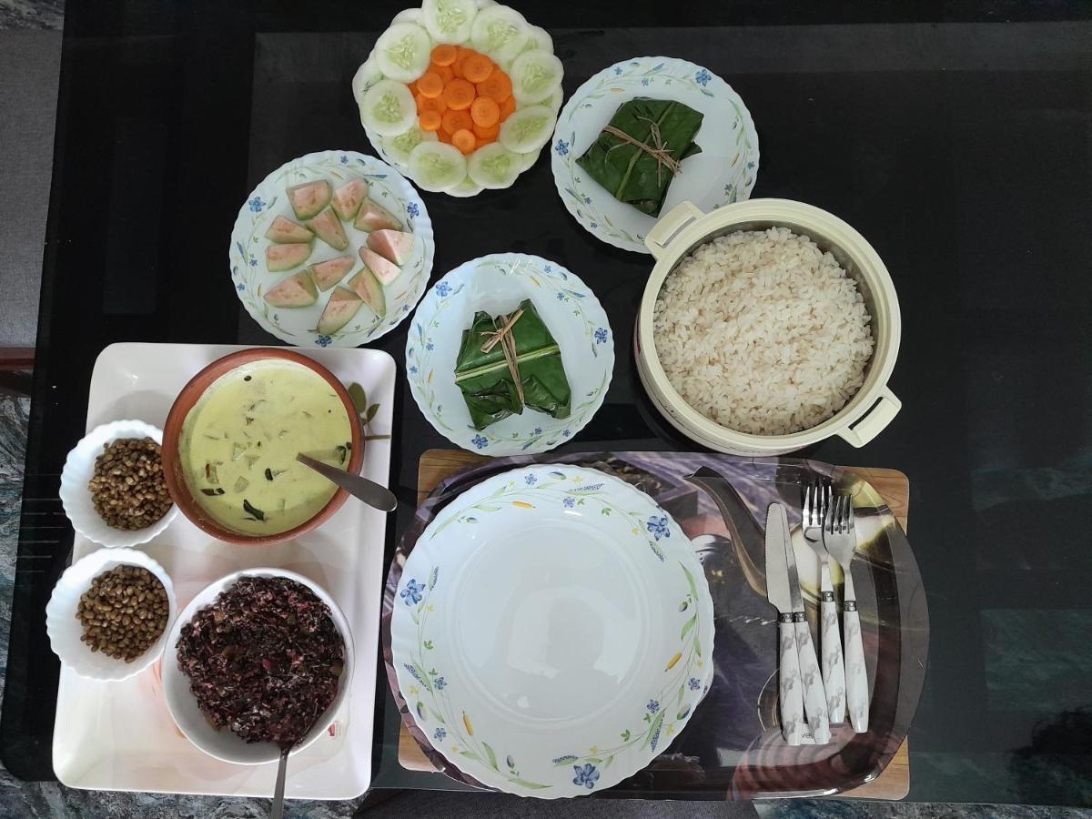Malhar Marari Homestay Mararikulam Bagian luar foto